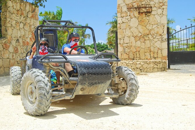 Full day tour. Buggy, lunch and Catamaran Adventure - Catamaran Off Bávaro Coast: Snorkeling + Open Bar, With a Catch