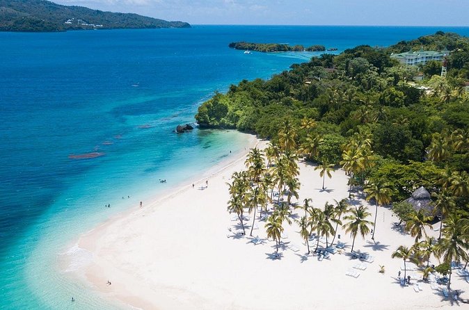 Full day tour Samana, Las Terrenas and El Limón from Santo Domingo - Boat ride through the Atlantic bay: why water time is part of the value