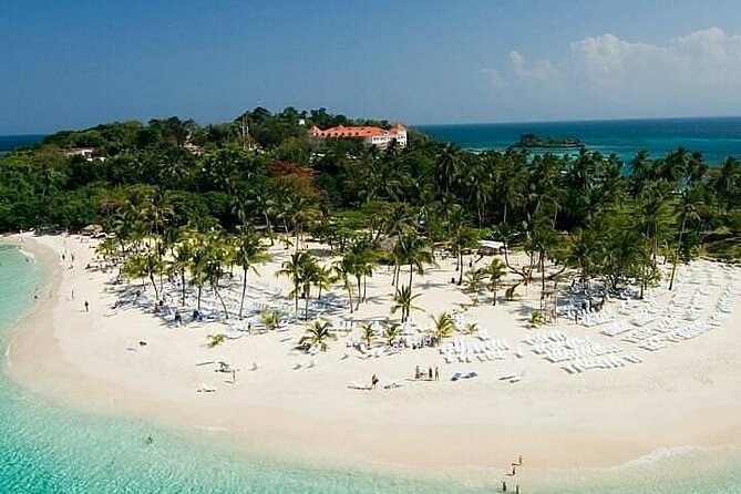 Full day tour to samana bay from punta cana - Catamaran ride: why the boat part matters