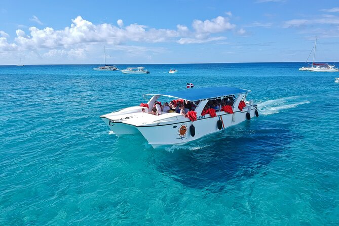 Full-Day Tour to Saona Island Sailing with Lunch and Beverages - Saona Island (about 3 hours): beaches, starfish, and the crowd truth