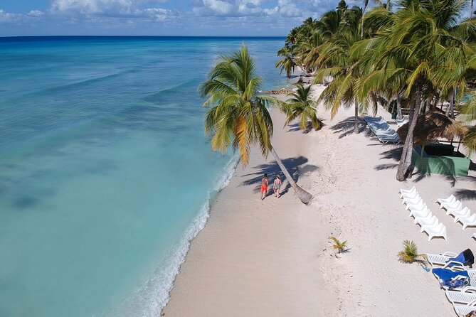 Full-Day Tour to Saona Island Sailing with Lunch and Beverages - How to judge the crowds (and still have a great day)