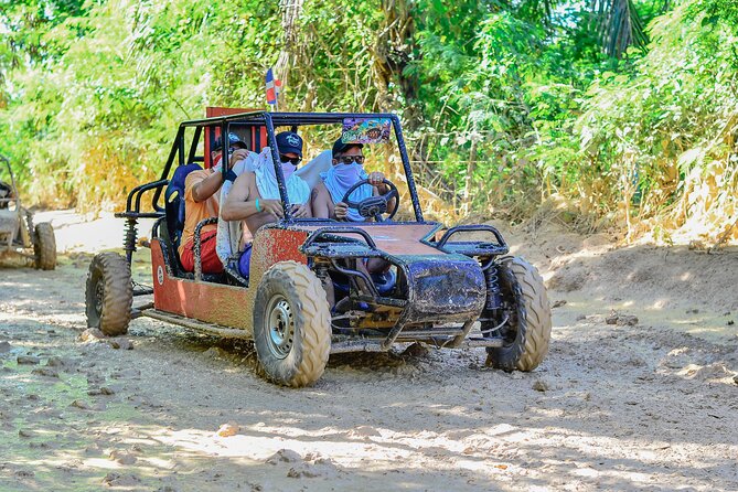 Grupo Pequeño en Buggy’s o ATV por el lodo en Punta Cana - ATV mud, beach time, and a cave swim in 4 hours