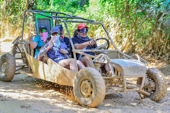 Grupo Pequeño en Buggy’s o ATV por el lodo en Punta Cana - What to bring for a mud-friendly ATV day