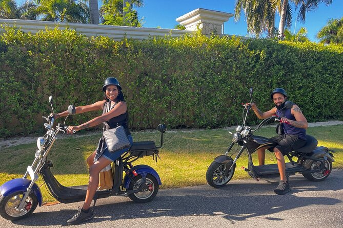 Guided E Bike City Tour in Punta Cana - Stop 3: Caribbean Lake Park quick look and a simple refresh