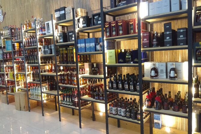 Guided Shopping Tour - Rum tasting, chocolate factory, Cigar factory - Key points worth knowing before you go