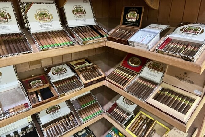 Guided Shopping Tour to Bella Mare Store (Cigars, Chocolate, Rum and Souvenirs) - Cigar Museum and Shopping: What You Can Expect (and What to Keep in Mind)