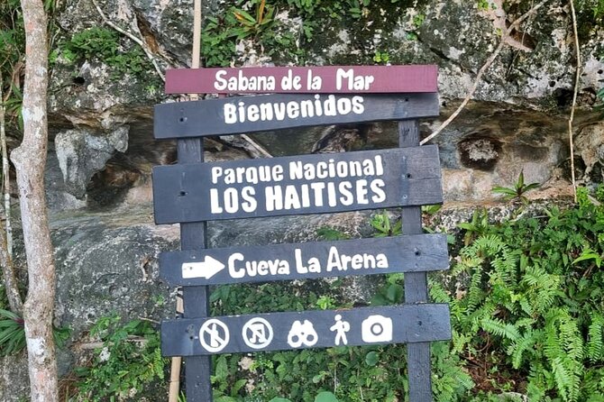 Haitises National Park with Paraiso Caño Hondo & Montaña Redonda - Guides Who Make the Language and History Click