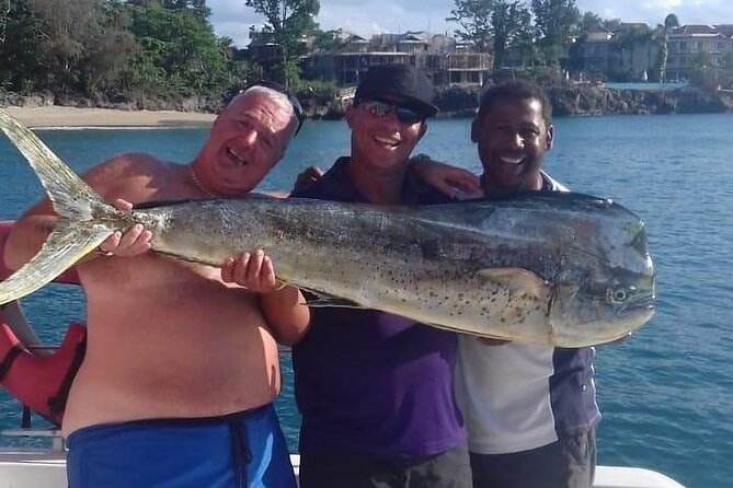 Half Day Sport Fishing Excursion Departing from Sosua - Guide experience: when communication matters offshore