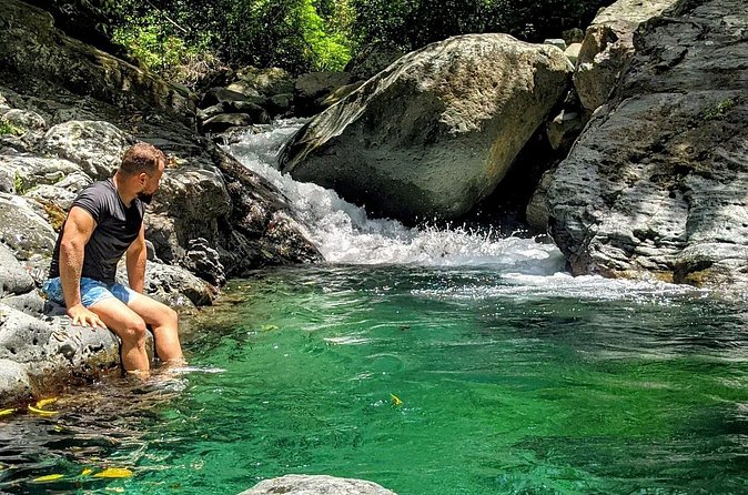 Hiking and Hidden River Tour in Santo Domingo - Lunch at a nearby restaurant: fuel for the return ride
