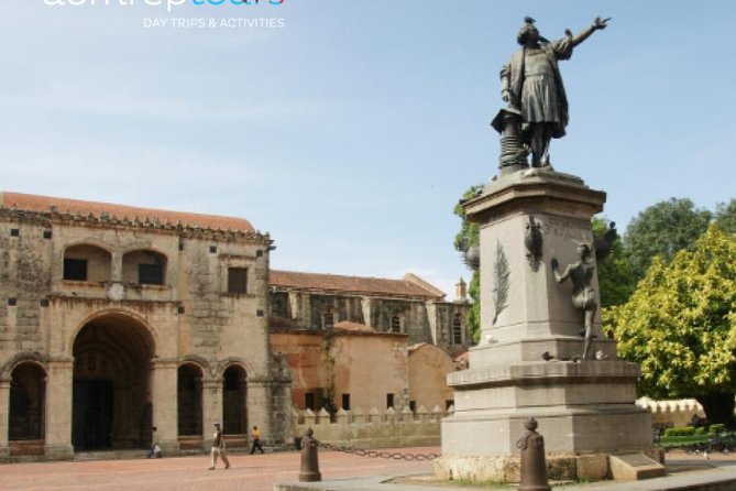 Historical City Tour Santo Domingo - National Pantheon and Plaza España: Quick Stops With City Meaning
