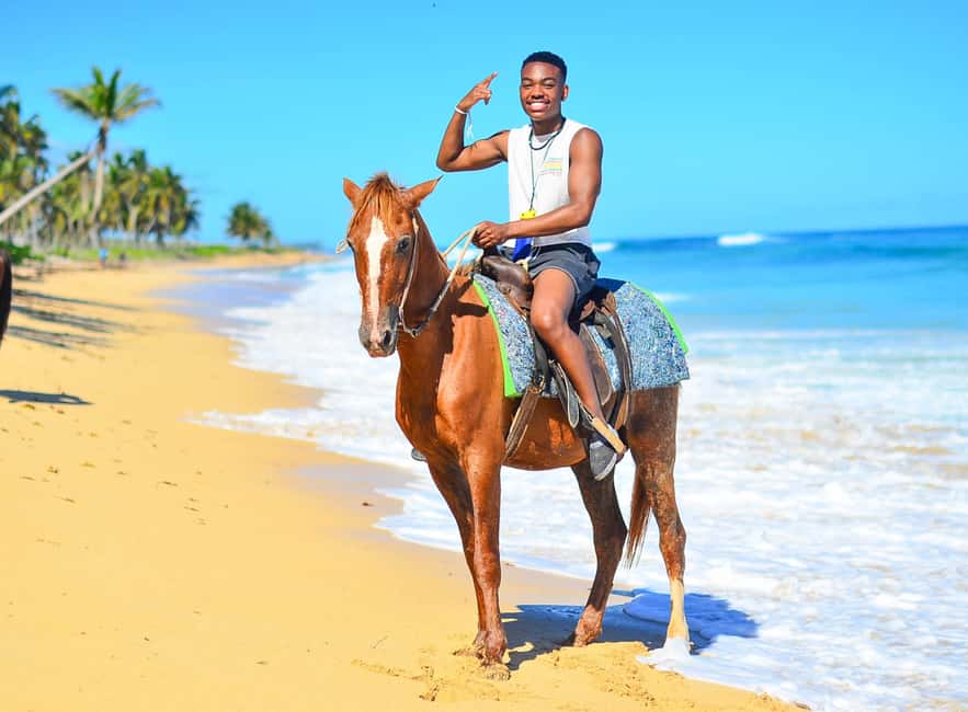 Horseback Riding at Macao Beach and River with Transfers - Who Should Book This Horseback Ride