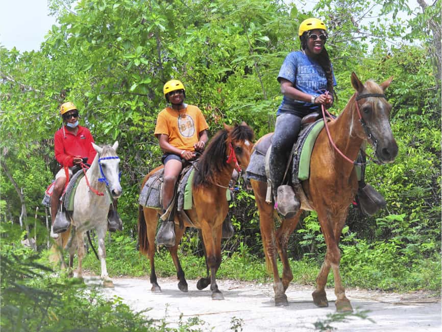 Horseback Riding Macao Beach Experience Paradise onHorseback - Getting to the ranch from Punta Cana and Bávaro