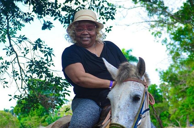 HorseBack Rinding to Macao Beach - How to think about the 3-hour duration