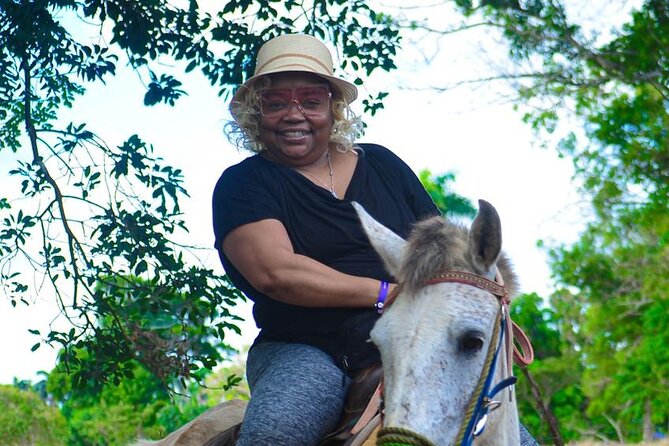 HorseBack Rinding to Macao Beach - Price check: is $63.49 a good deal?