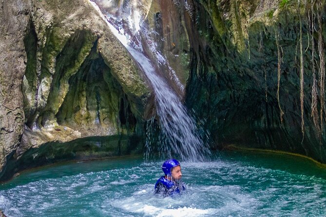 Hotels - Airbnb & villas pick up - WATERFALLS OF DAMAJAGUA - The Guide-Led Forest Walk: Where the Day Really Starts