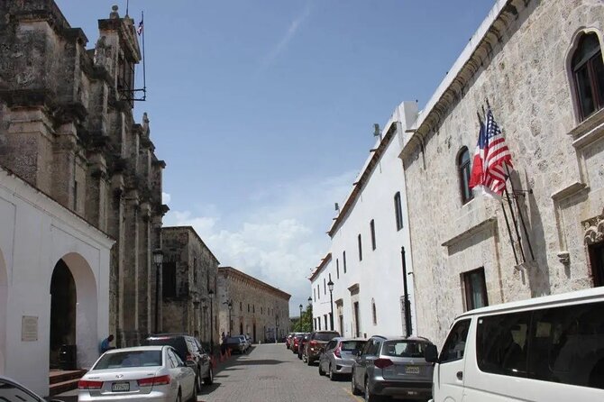 Iconic Highlights and historical Tour in Santo Domingo - Price and logistics: where $75 feels fair—and where it can fall short