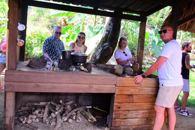 La Hacienda Park Tour - What’s Included (and What You’ll Pay For Later)