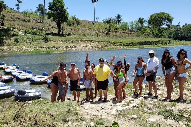 Lazy River Tubing Cabarete, Dominican Republic - Lunch buffet and open bar: why the included meal is a big deal