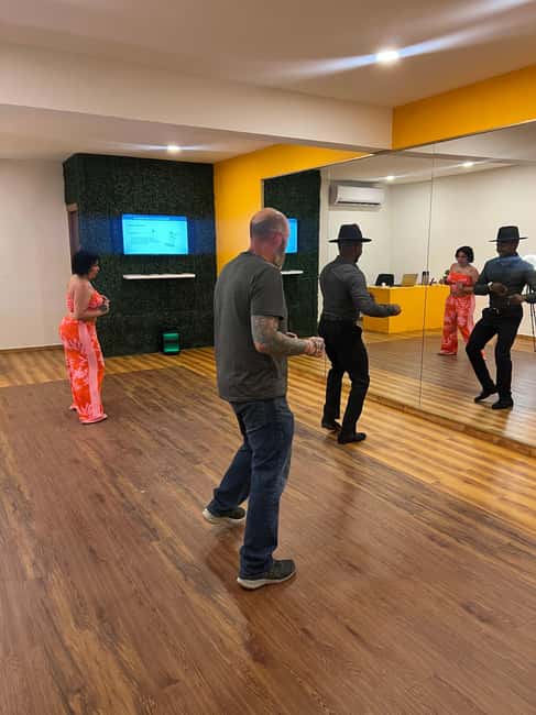 Learn to dance Bachata like a pro in Punta Cana - Who should book this Bachata class in Punta Cana