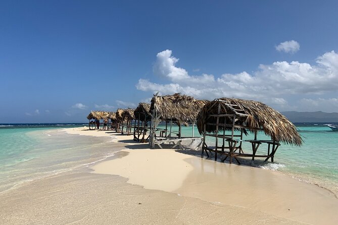 Local Excursion | Paradise Island Punto Rucia & snorkeling - Cabarete to Punta Rucia: the early start and the bus-to-boat rhythm