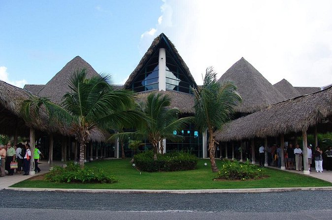 Lopesan Costa Bávaro-Punta Cana Airport Transfer - Price and Value: Is $80 Per Group Actually a Good Deal?