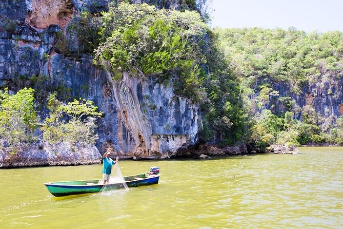 LOS HAITISES National Park - Punta cana - Hidden beaches and limestone cliffs: the part that feels like a postcard