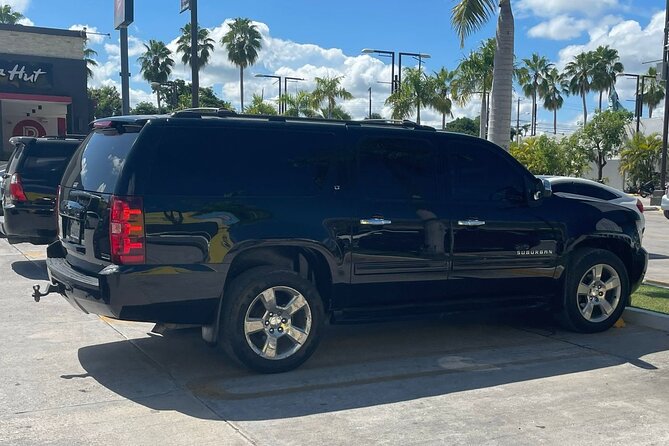 Luxury Airport Transfer to or from Bayahibe - La Romana - Meet-and-greet pickup at arrivals or your hotel