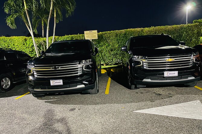 Luxury Transfer between Punta Cana Airport and Uvero alto Hotels - Vehicles, baby seats, and the no-stress private setup