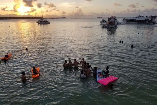 Party Boat - Booze Cruise Punta Cana - Value Check: Is $69.99 a Good Deal?