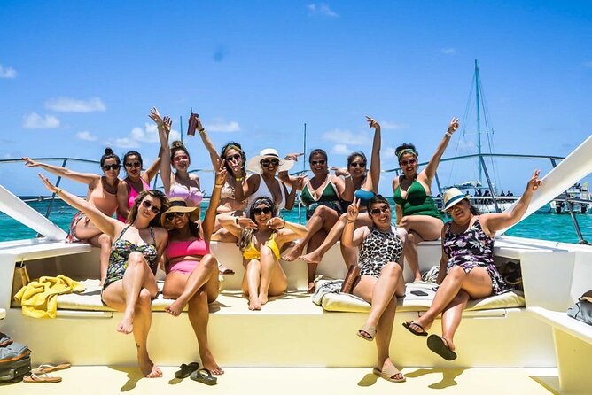 Party boat in Catamaran with Open Bar adults only - Adult-only party boat in Punta Cana: what the vibe really feels like