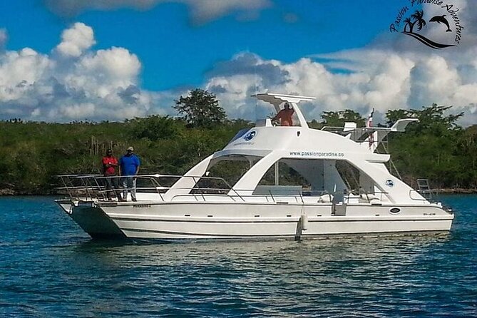 Party Boat in Punta Cana with Drinks and Transportation Included - Stop 2 at Bavaro Beach: Snorkeling Time That Still Feels Short