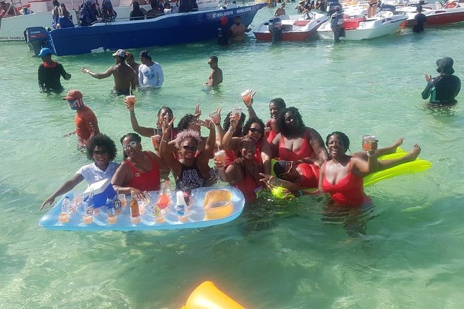 PARTY BOAT Punta Cana - Pickup, mobile ticket, and how to avoid boarding-day stress