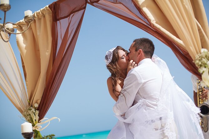 Photographer in Punta Cana, professional photo shoot - Price and Value: How $290 Per Group Works Out