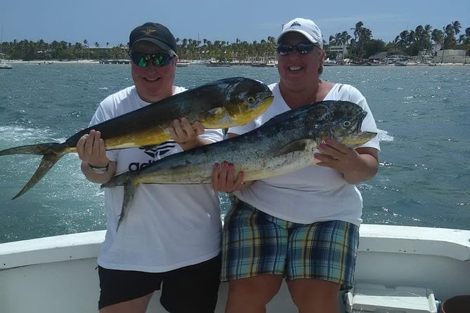 Platinum Punta Cana fishing charter - Getting to the boat: the Four Points meeting point and pickup flow