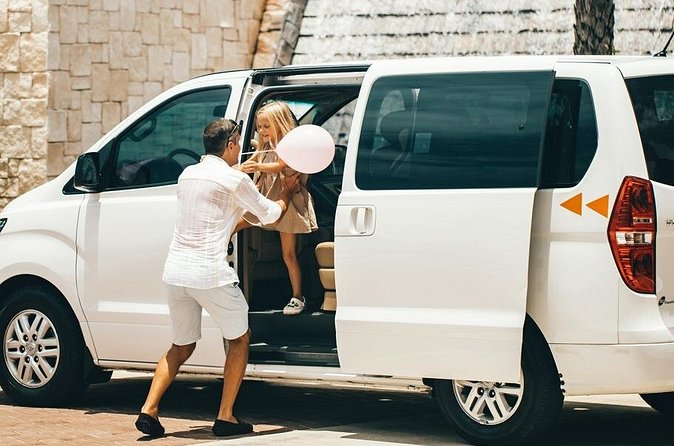 Private Airport Punta Cana to La Romana Bayahibe or Casa de Campo Resort Area - Price and value: what $170 per group really means