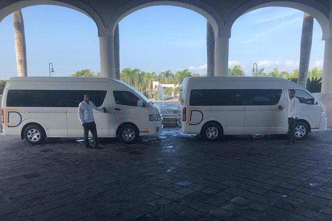 Private Airport Punta Cana transfer to Hotels Barcelo - 35 Minutes on the Road: What This Transfer Is Really Like