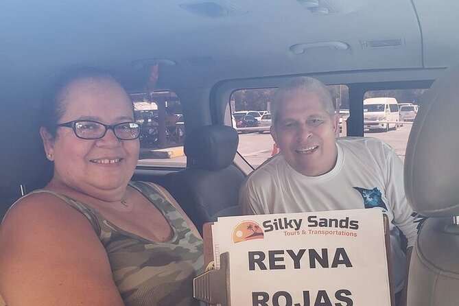Private Airport Transfer From Punta Cana To La Romana And Bayahibe - Finding your driver at PUJ: where things can go smoothly (or not)