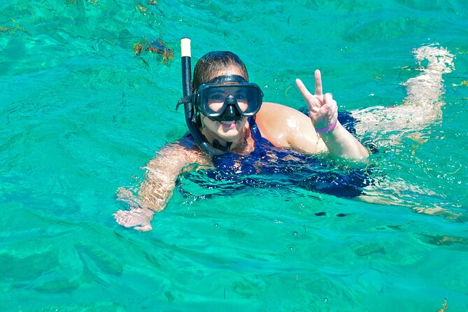 Private Catamaran wonderful Snorqueling slide & entartaiment team - Price and Value: How $800 Per Group Really Plays Out