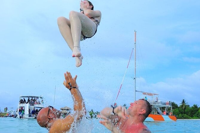 Private Cruise with BBQ - Slide And Open Bar - What to Bring (Because Sunglasses and Towels Aren’t Included)