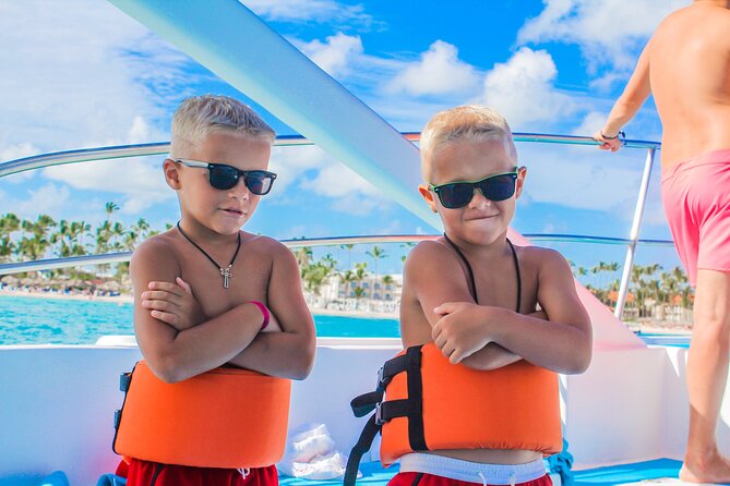 Private Luxury Party Boat with Slide - Bavaro Beach to reef snorkeling: what your 3 hours look like