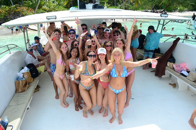 Private Party Boat Experience in Punta Cana - Photos and the “pose” factor: Chocolate and the package option