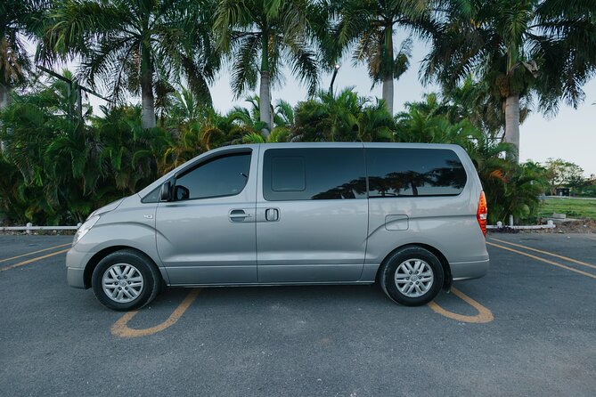 Private Punta Cana Airport Transfers from/to the Hotel 1 ó 2 way - Inside the Ride: Laminated Windows, A/C, and Reclining Comfort