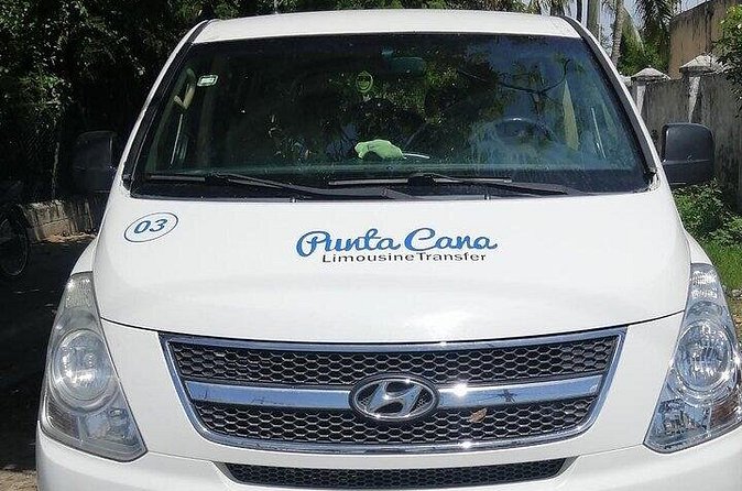 Private Round Trip Airport Transfer Bavaro Hotels - Price and value: when $53.40 per group makes sense