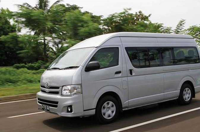 Private Round Trip Airport Transfer Uvero Alto Hotels 7-12 Pax - Private door-to-door for 7–12 people: where the price makes sense