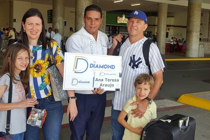 Private Transfer 1 way Punta Cana Airport and Bayahibe, La Romana - The Ride Comfort: AC, Wi‑Fi, and Bottled Water (What’s Included vs. What to Expect)