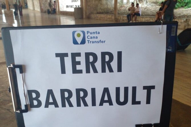 Private transfer between Santo Domingo Airport and Punta Cana - Meeting Your Driver at Las Américas Without the Headache