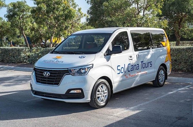 Private Transfer from Punta Cana Airport to Excellence El Carmen Resort - The ride itself: A/C comfort in a private minivan