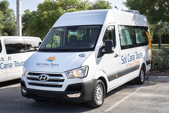 Private Transfer from Santo Domingo Airport to Bayahibe - Flight Tracking and the Driver-Waits-For-You System