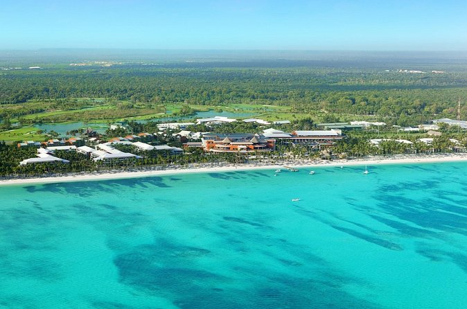 Private Transfer Punta Cana Airport to/from Barcelo Bavaro Palace - Price and value: $40 per group (up to 6) for private transport
