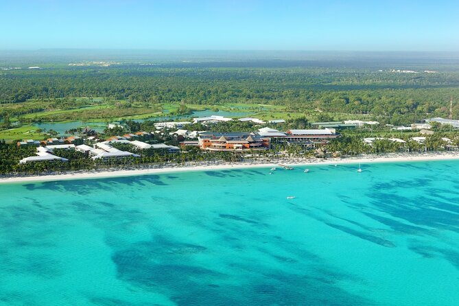 Private Transfer Punta Cana Airport to/from Barcelo Bavaro Palace - The real win: name sign pickup and clear SMS communication